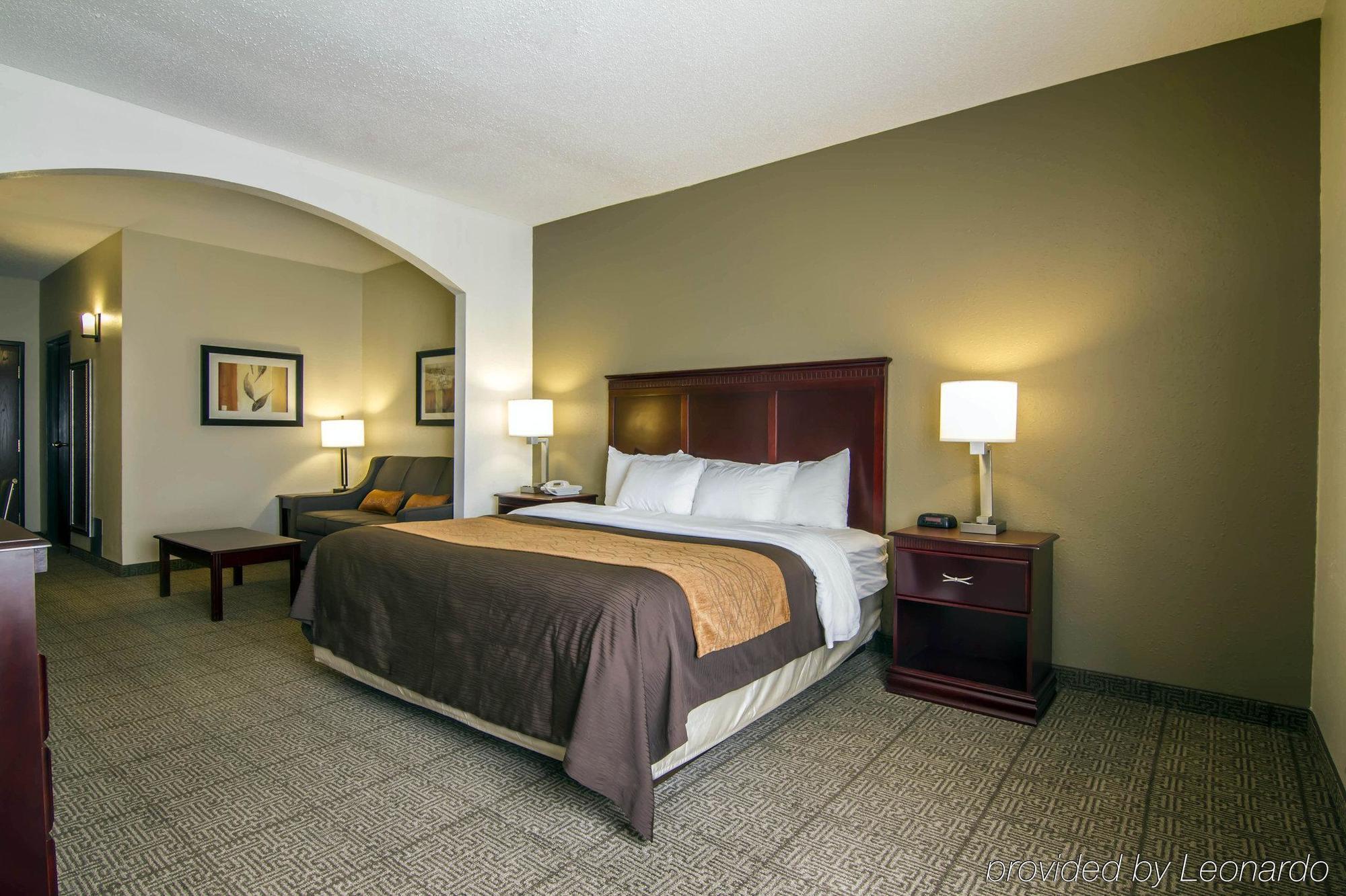 Comfort & Love Field-dallas Market Center 3* Dallas