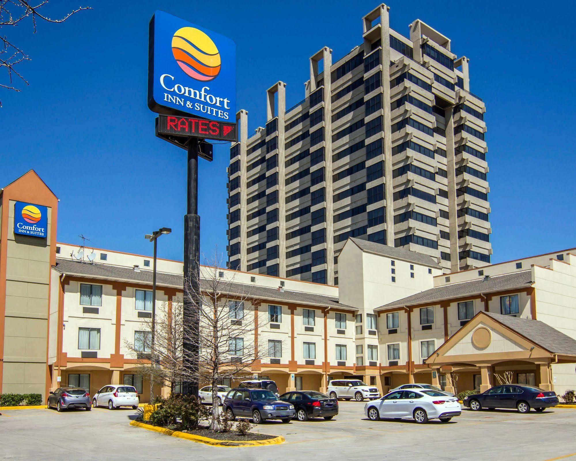 Comfort & Love Field-dallas Market Center Hotel